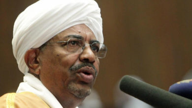 عمر البشير