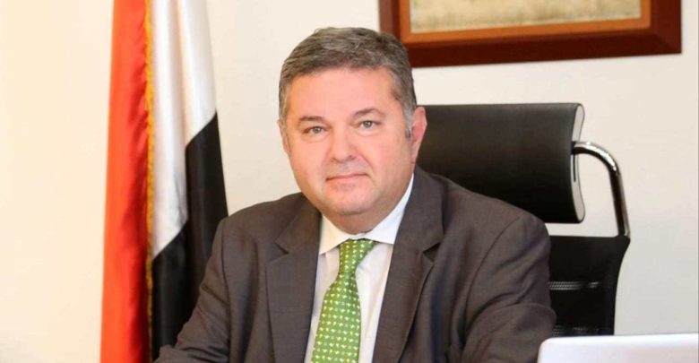 هشام توفيق- وزير قطاع الأعمال