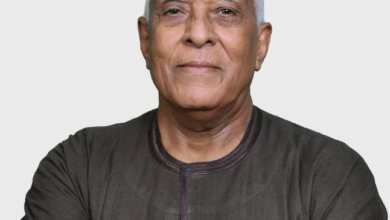 العمدة منتصر أمين