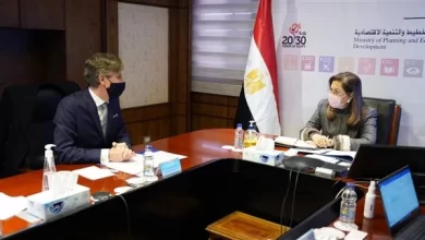 وزيرة التخطيط وممثل برنامج الأمم المتحدة