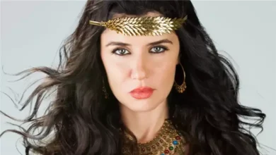 الفنانة- غادة عادل