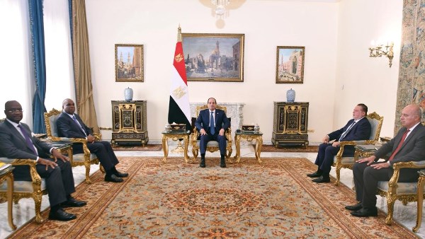 لقاء الرئيس السيسي ومحافظ البنك المركزي